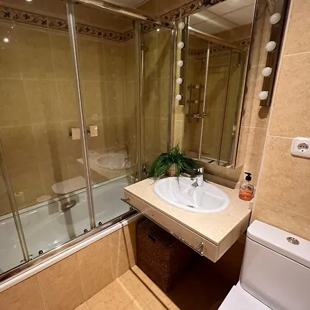 Διαμέρισμα Hill View With Fresh Renovation *