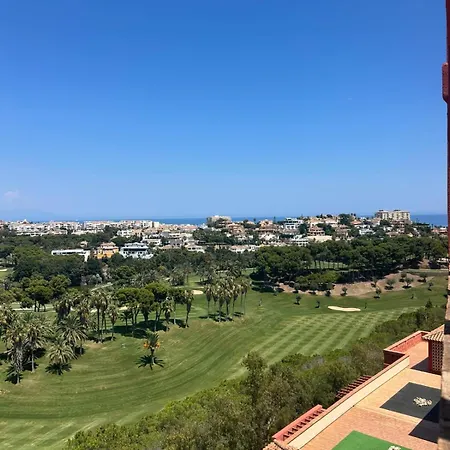 Hill View With Fresh Renovation Διαμέρισμα *